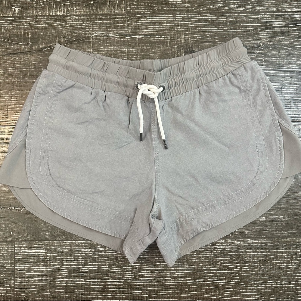 Athleta Women’s Linen Casual Shorts with Pockets, Size 0